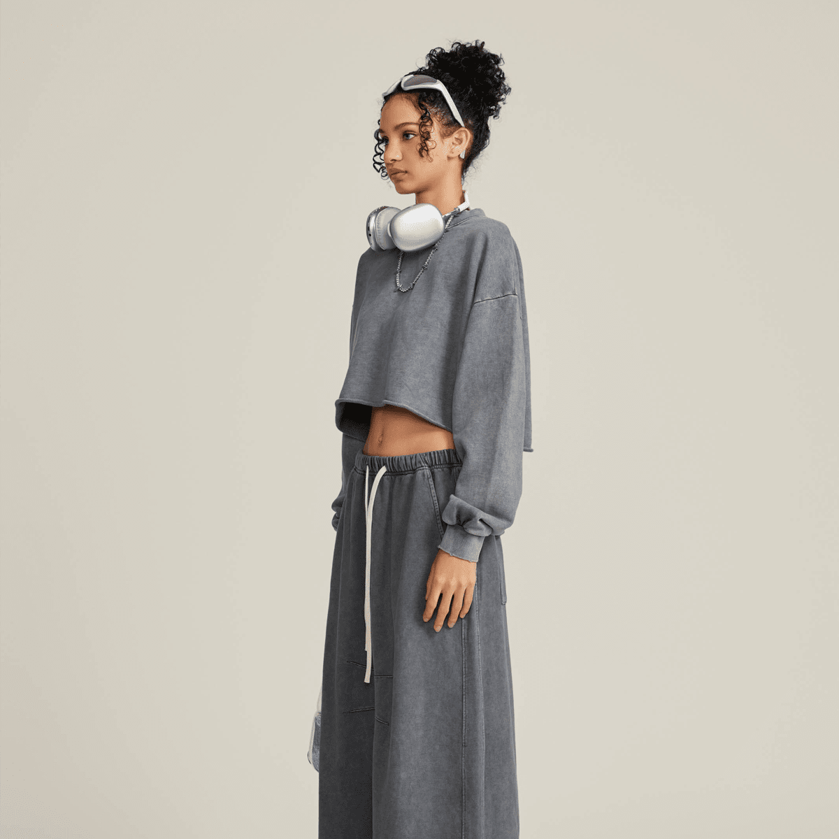 Washed Raw-Edge Cropped Crew Neck Sweatshirt（380GSM）
