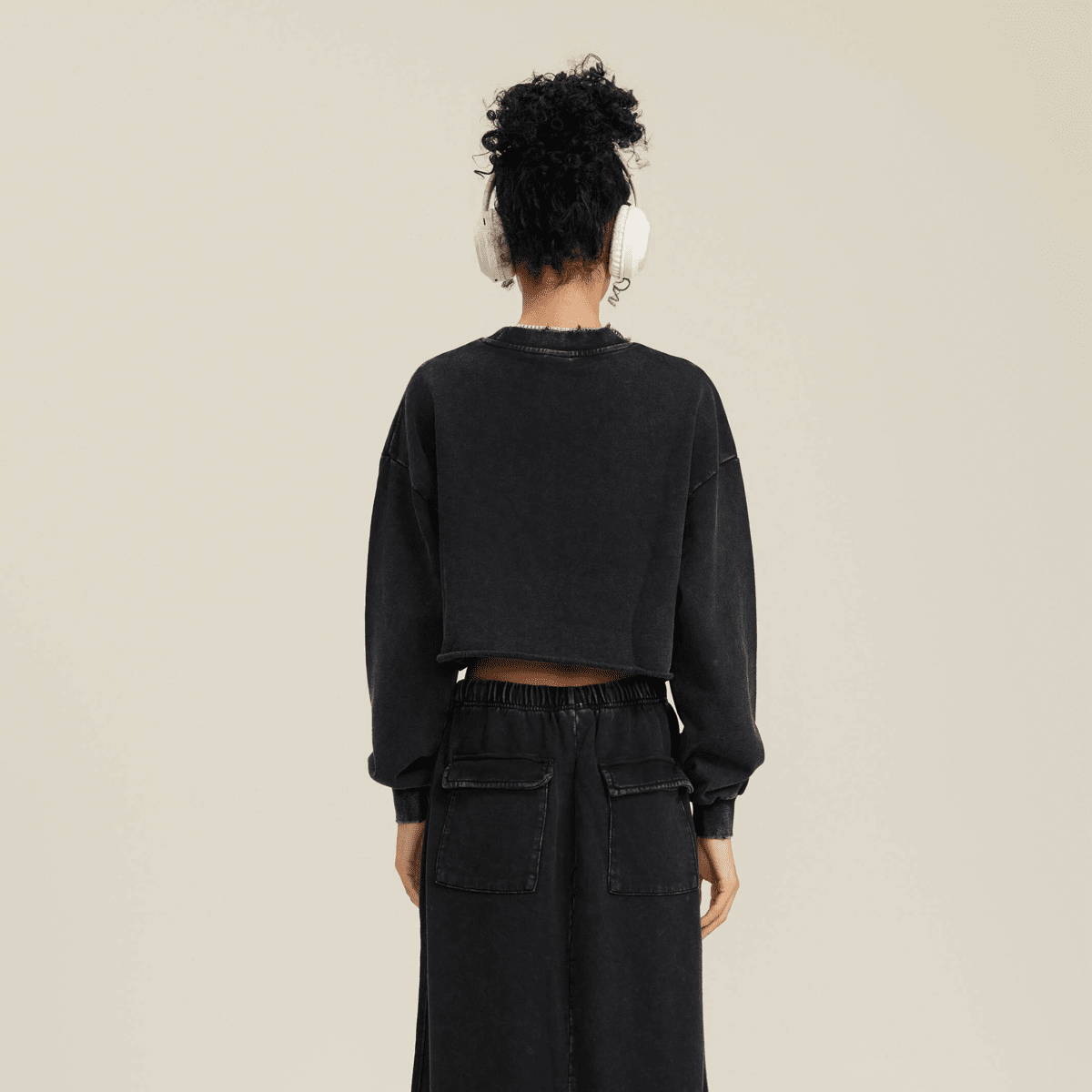 Washed Raw-Edge Cropped Crew Neck Sweatshirt（380GSM）